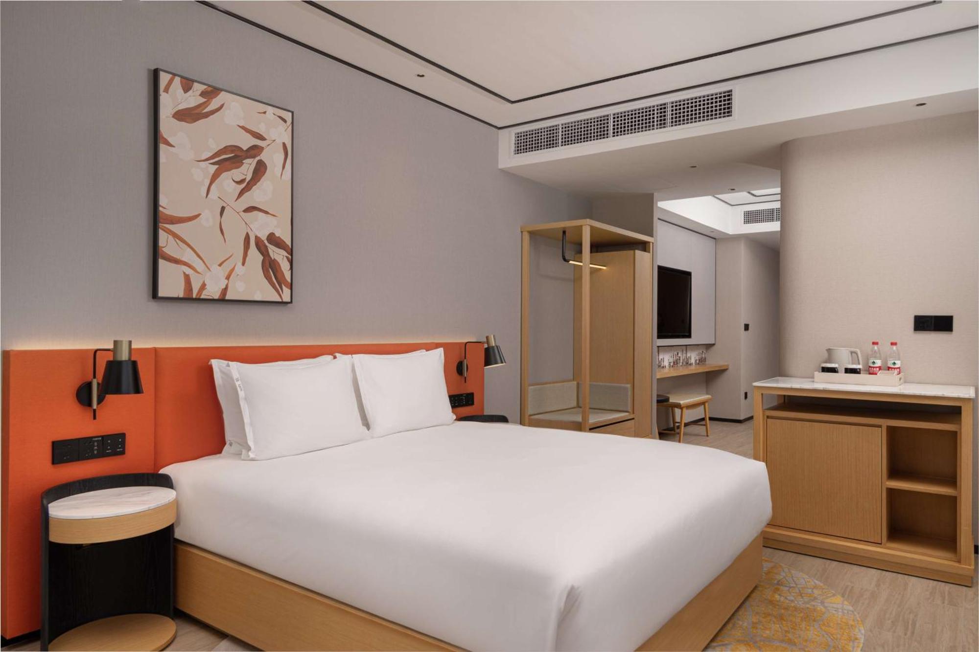 Hilton Garden Lujiazui Hotel
