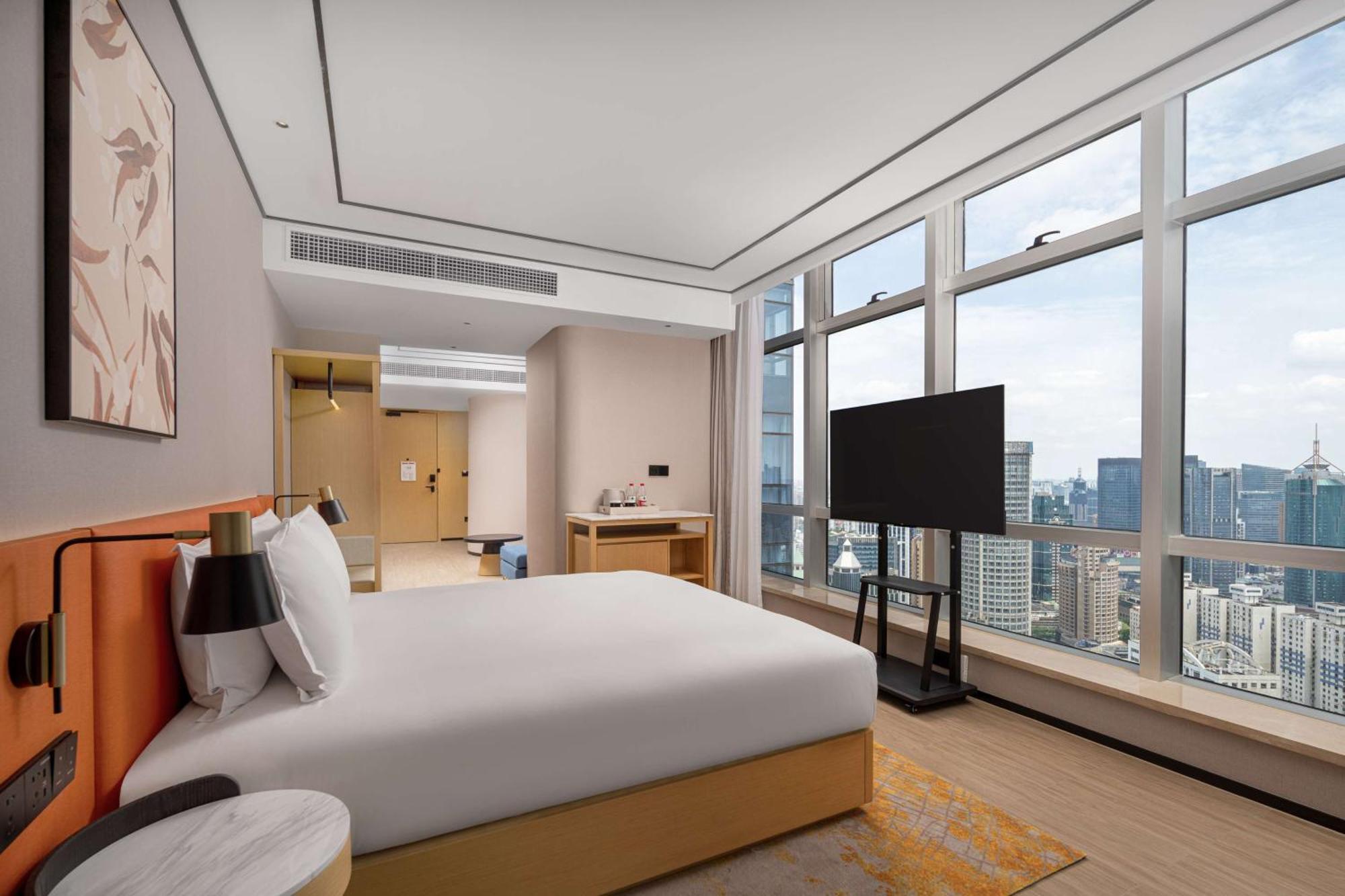 Hilton Garden Lujiazui Hotel